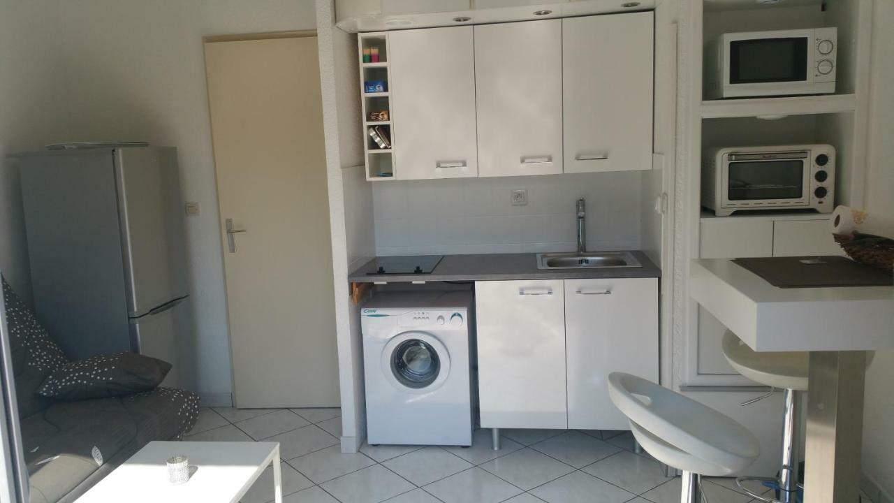 Residence Cap Azur Appartement 228 Villeneuve-Loubet Exteriör bild